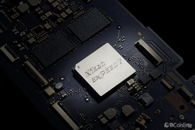 iphone7s plus 处理器