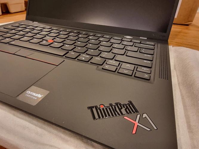 10代处理器 x1 carbon