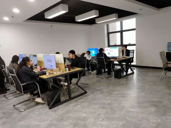 西安纸贵互联网科技有限公司