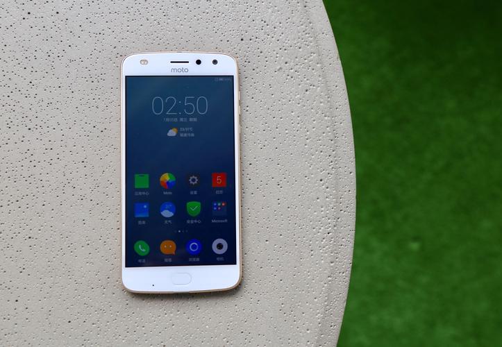 moto z2 play 处理器