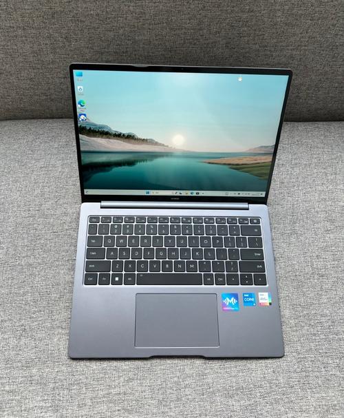 荣耀magicbook锐龙处理器