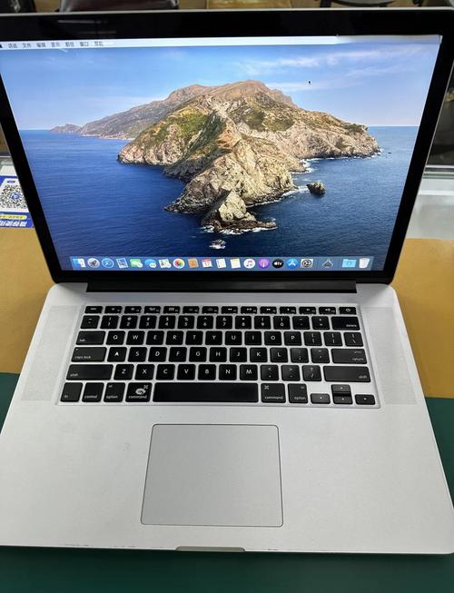 最新macbook pro处理器