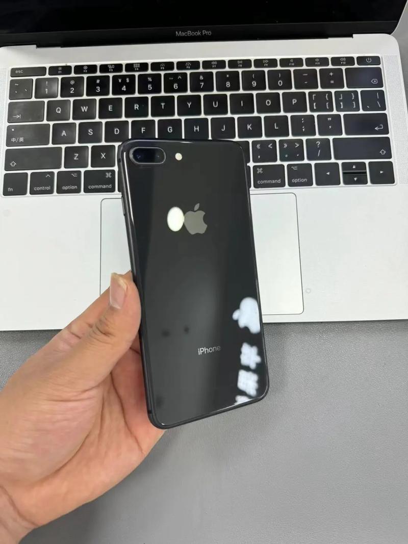 iphone 8 plus处理器