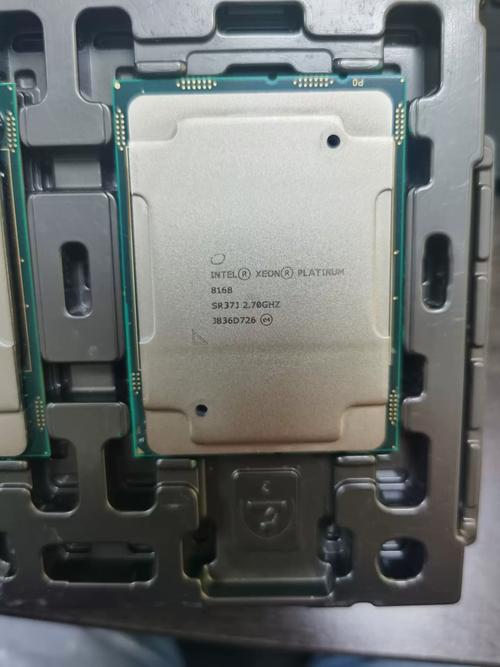 处理器xeon platinum