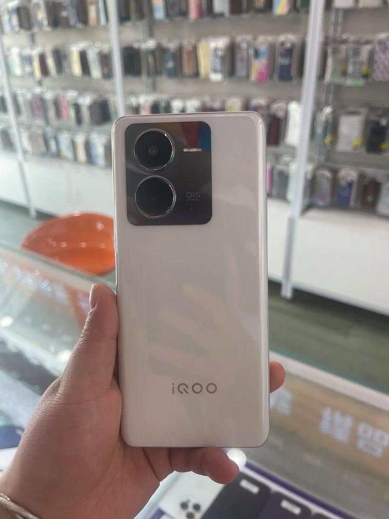 renoz8加128什么处理器